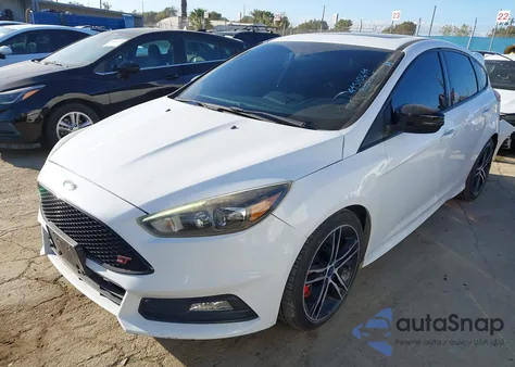 2017 Ford Focus St from USA, damaged, VIN 1FADP3L90HL296288